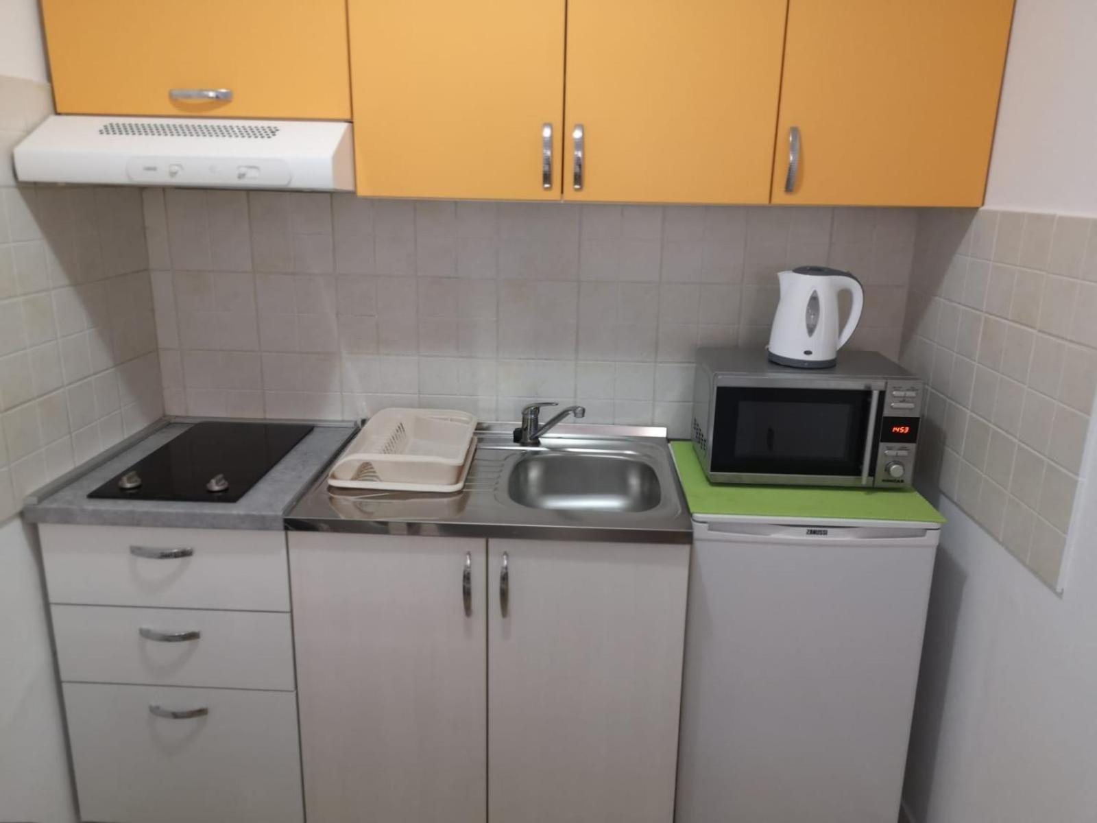 Apartment Asja Old City Center Pula Bagian luar foto