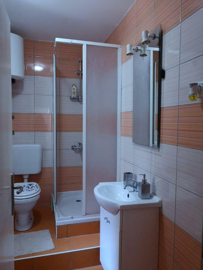 Apartment Asja Old City Center Pula Bagian luar foto